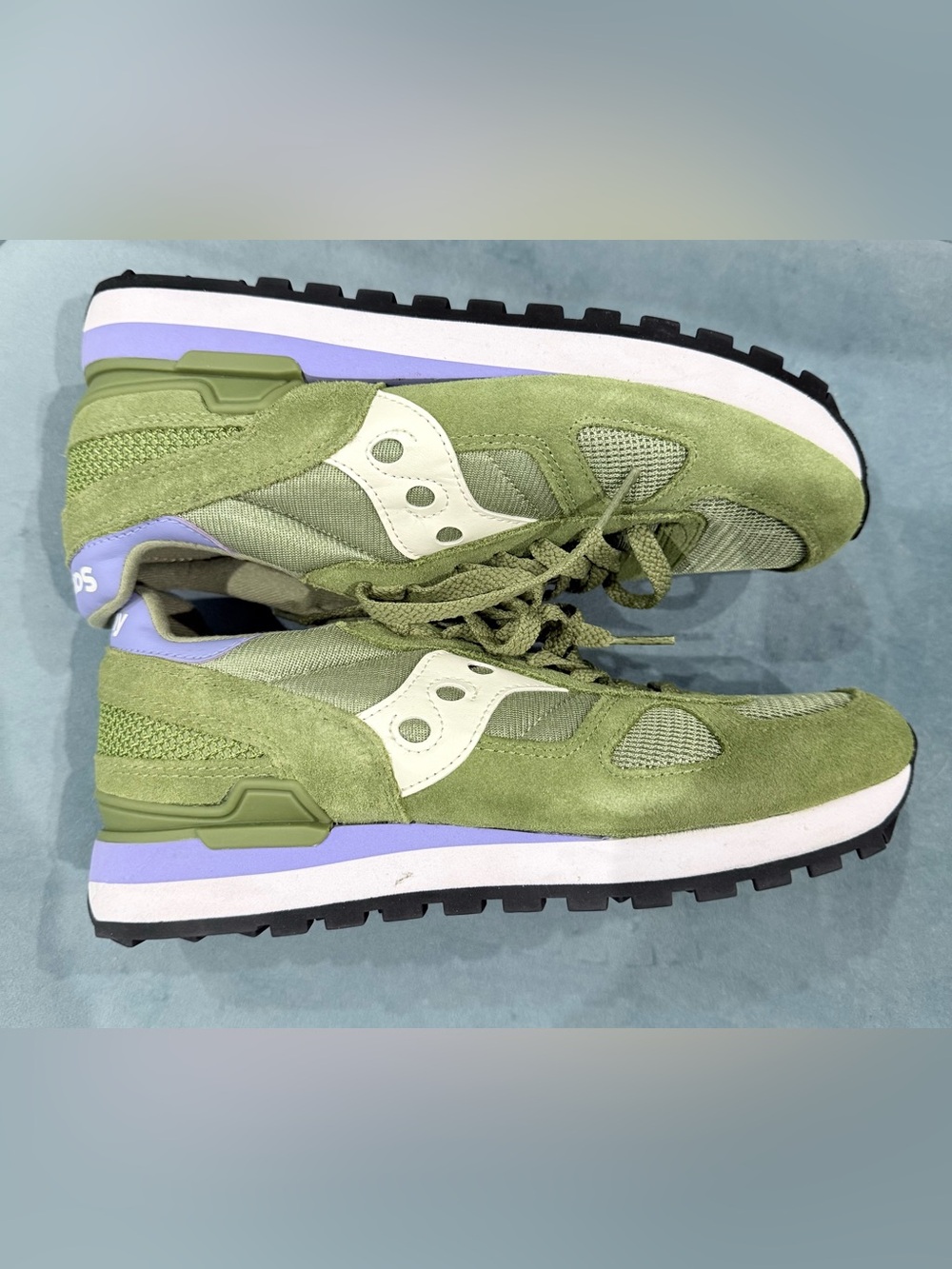 Classic Green Suede & Mesh Sneakers - Women l - Picture 2 of 4